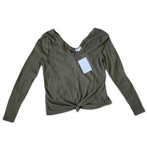 NWT LOVE FIRE Henley Long Sleeve Tie Front Top. Olive Green. Size S/P SKU: 191